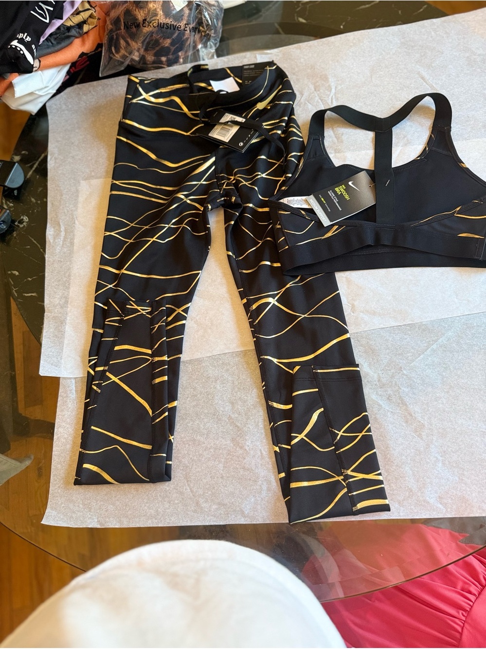 Black Athletic Leggings and Sports Bra Set with White Line Pattern